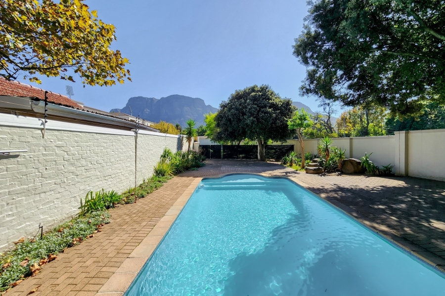 2 Bedroom Property for Sale in Newlands Western Cape